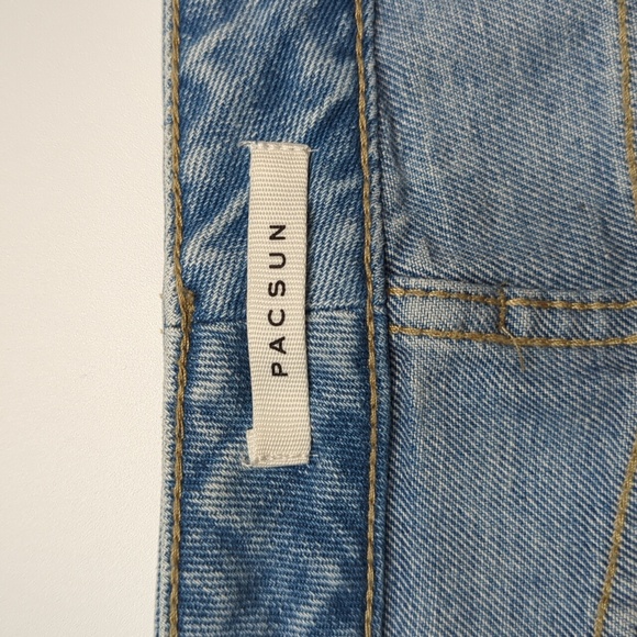 PacSun Ripped Mom Jeans Size 28 High Waist Straight Leg 100% Cotton Light Blue - Picture 9 of 12